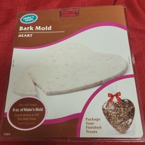 Make'n Mold Heart Bark Mold